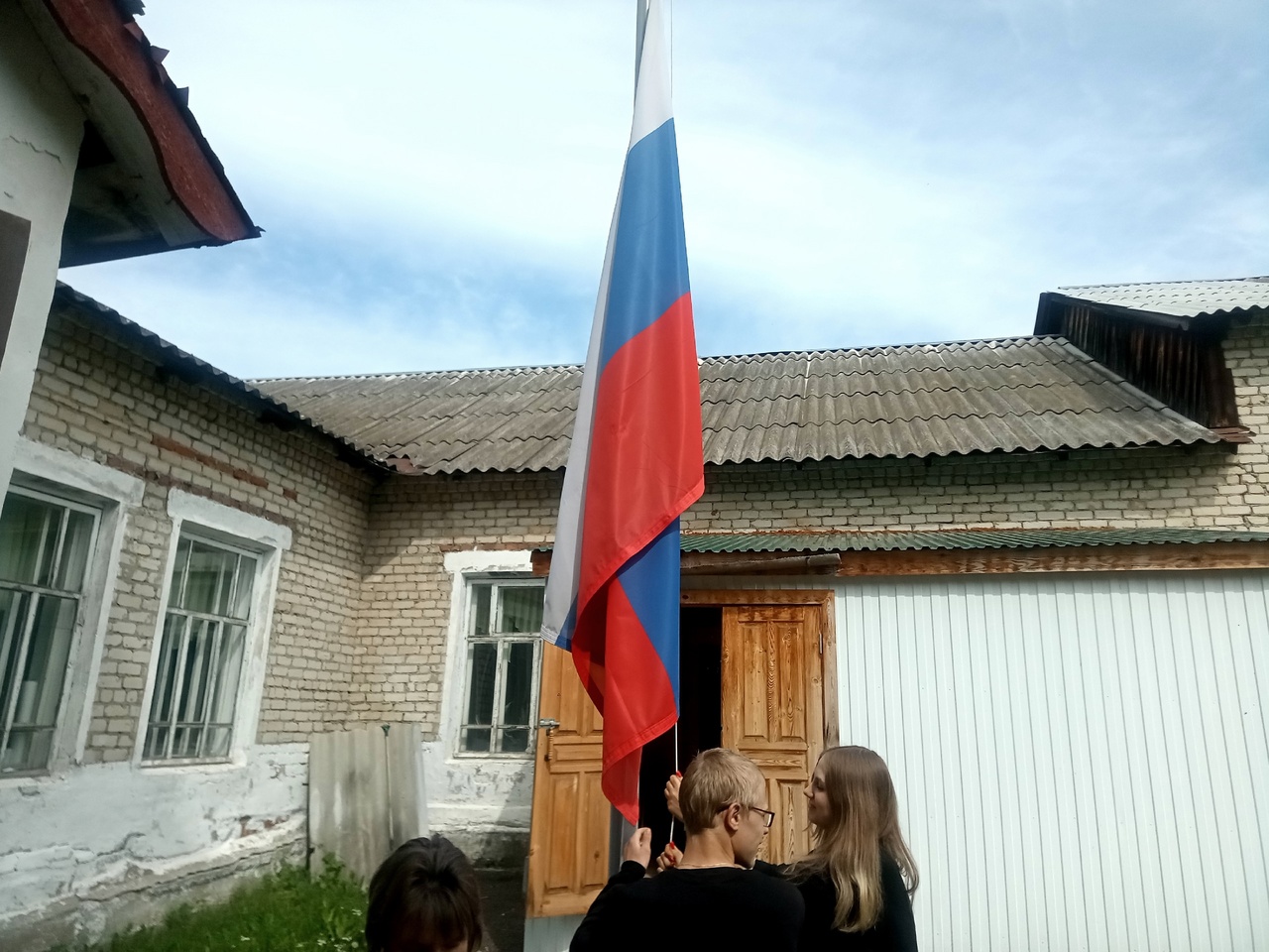 Второй день в лагере летнего отдыха детей.